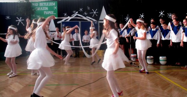 12476682_975125385906108_2115848316_o